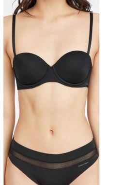 Calvin Klein Women's Strapless Push-up Bra - Black - 36B